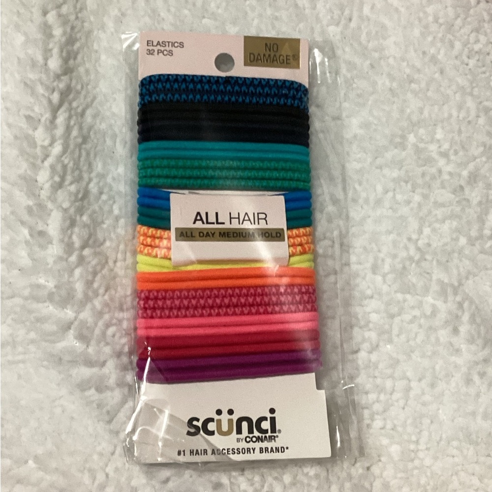 Hair Accessories Bundle - New in package - Picture 4 of 6